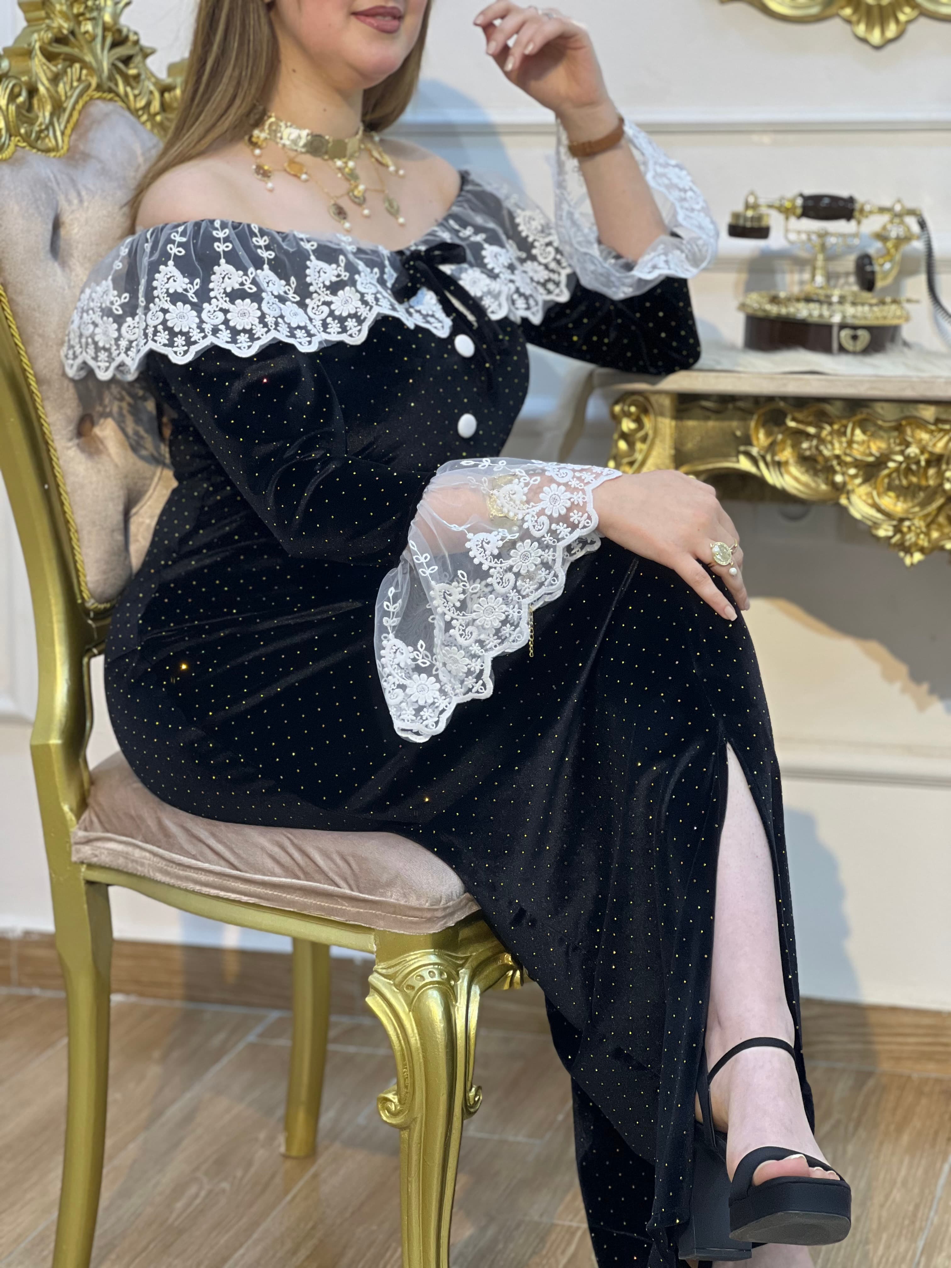 Robe Lora 🖤